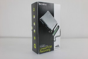 SONY Hi-MDウォークマン