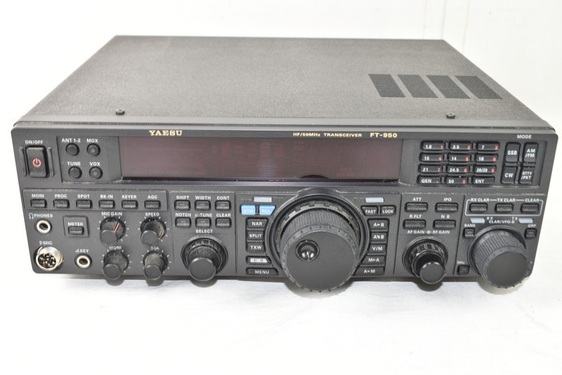 FT-950M トランシーバー 38,000円 傷あり