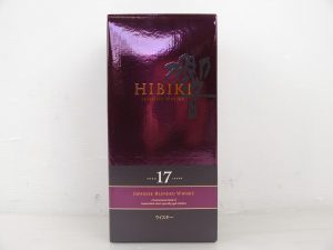 ⑦未開栓サントリー 響 17年 700ml 43％ ウイスキー 45,000円